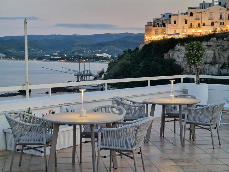 Hotel Punta San Francesco Весте Екстериор снимка
