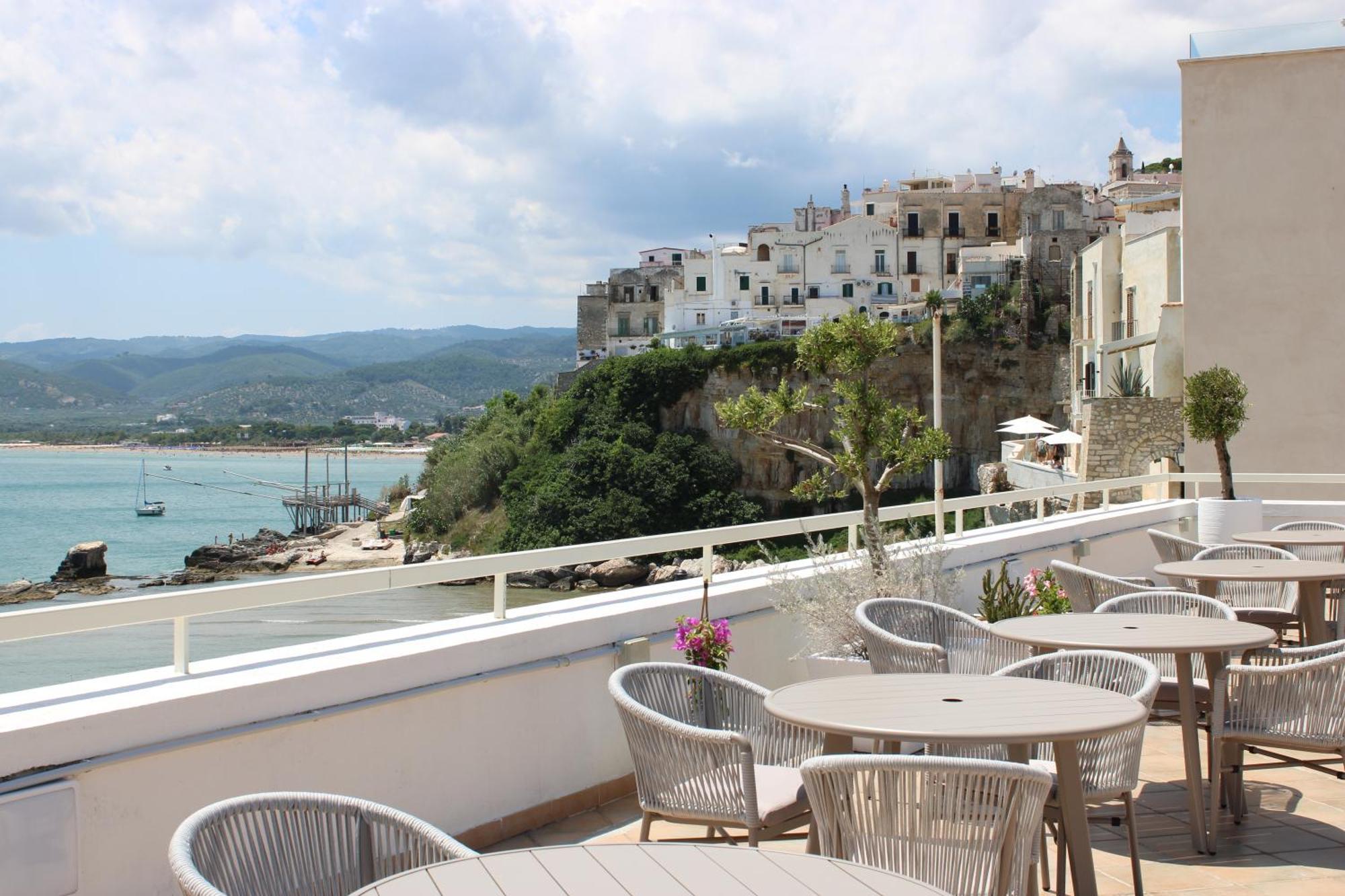 Hotel Punta San Francesco Весте Екстериор снимка